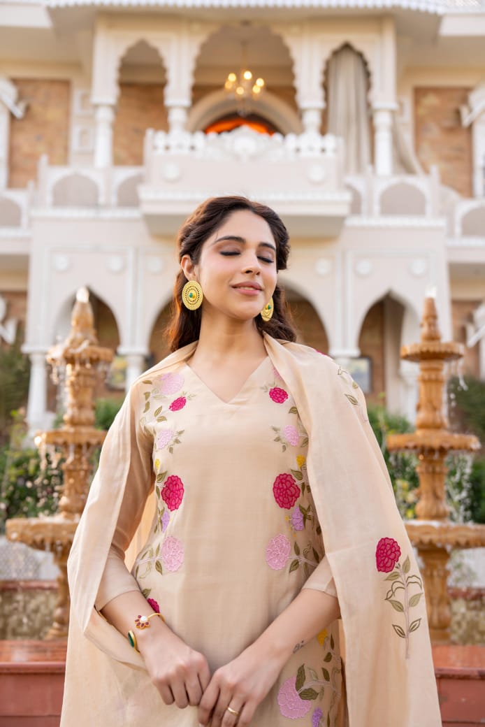 Floral Embroidered Mul Chanderi Suit Set with Dupatta