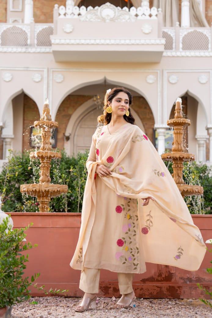 Elegant Beige Floral Embroidered Salwar Suit Set