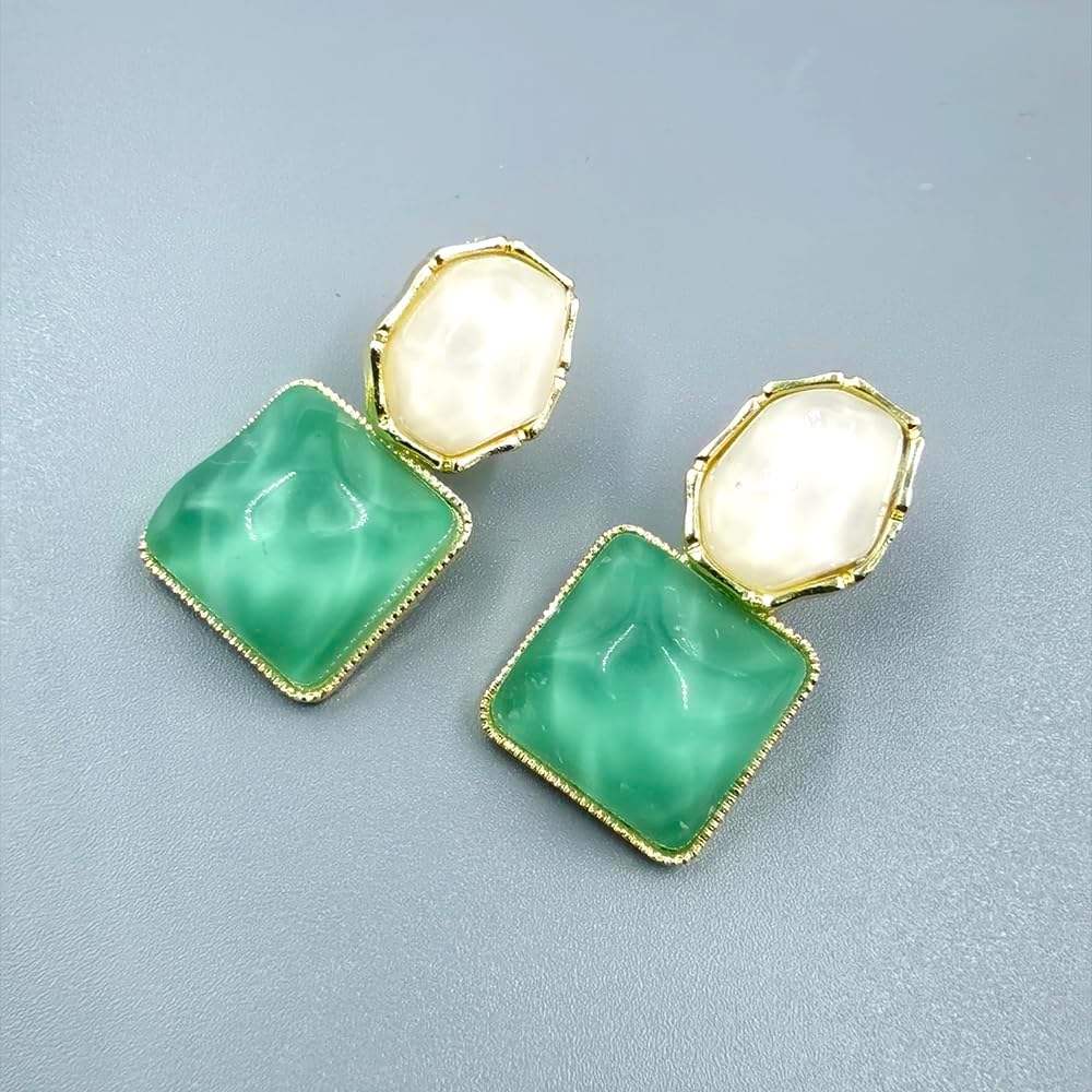 Mint Green & Pearl Dual-Tone Geometric Drop Earring