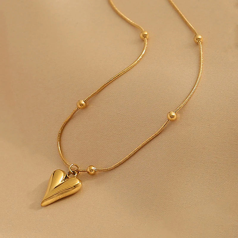 Minimal Heart Charm Anti-Tarnish Gold Necklace