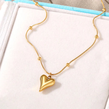 Minimal Heart Charm Anti-Tarnish Gold Necklace