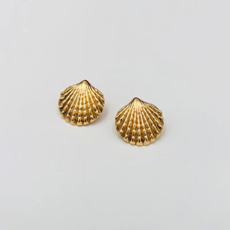 Anti-Tarnish Gold Scallop Shell Stud Earring