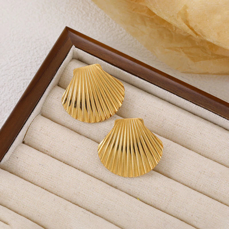 Anti-Tarnish Gold Shell Stud Earring