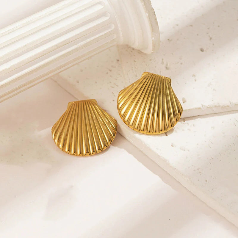 Anti-Tarnish Gold Shell Stud Earring