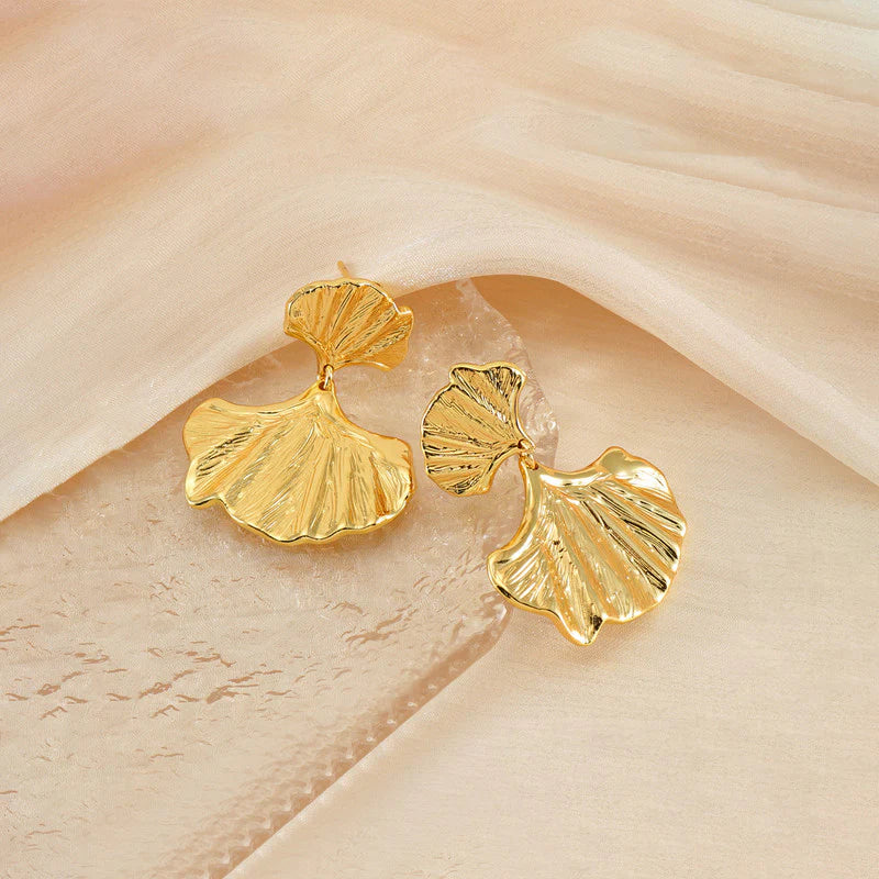 Anti-Tarnish Gold Shell Drop Earring