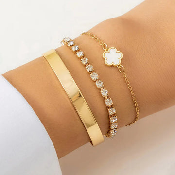 Luxury Anti-Tarnish Gold Bracelet Stack for Women (Set of 3)