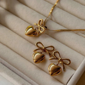 Gold Heart & Bow Jewelry Set