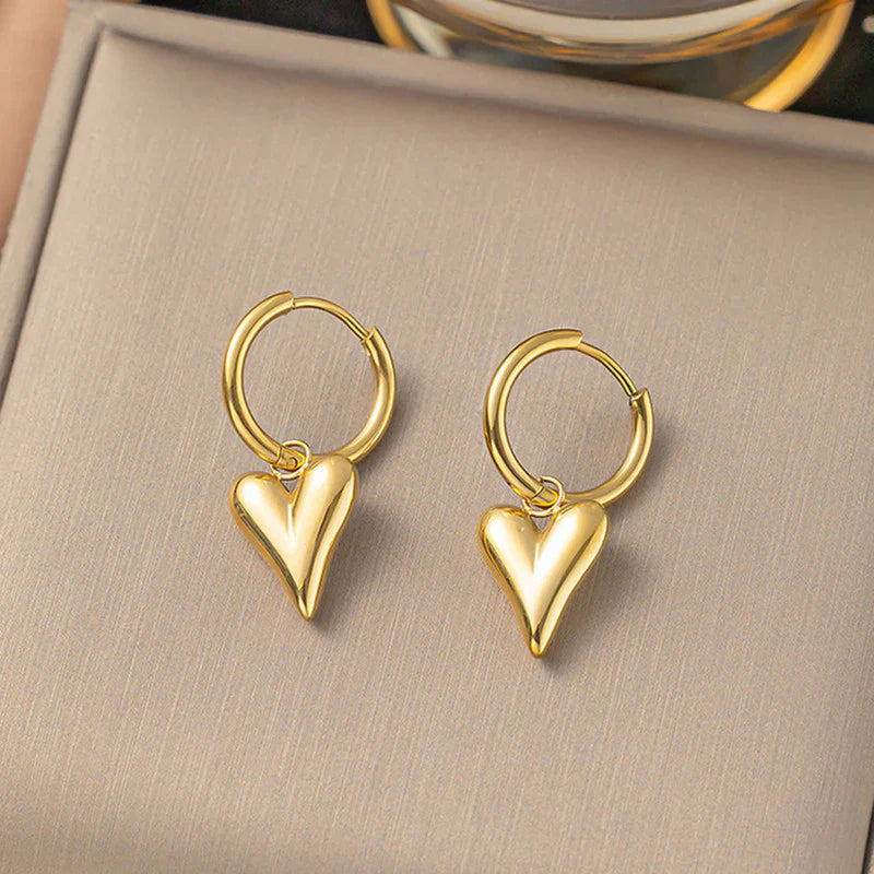 Chic Gold Heart Charm Hoop Earring