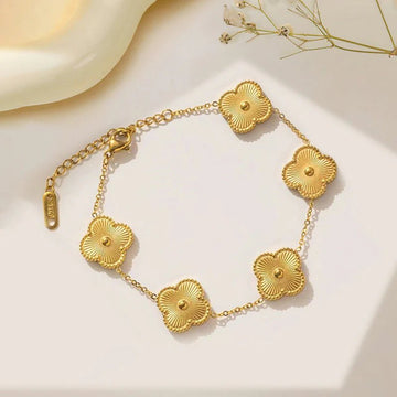 Stainless Steel Gold Plated Golden Anti Tarnish Clover Bracelet