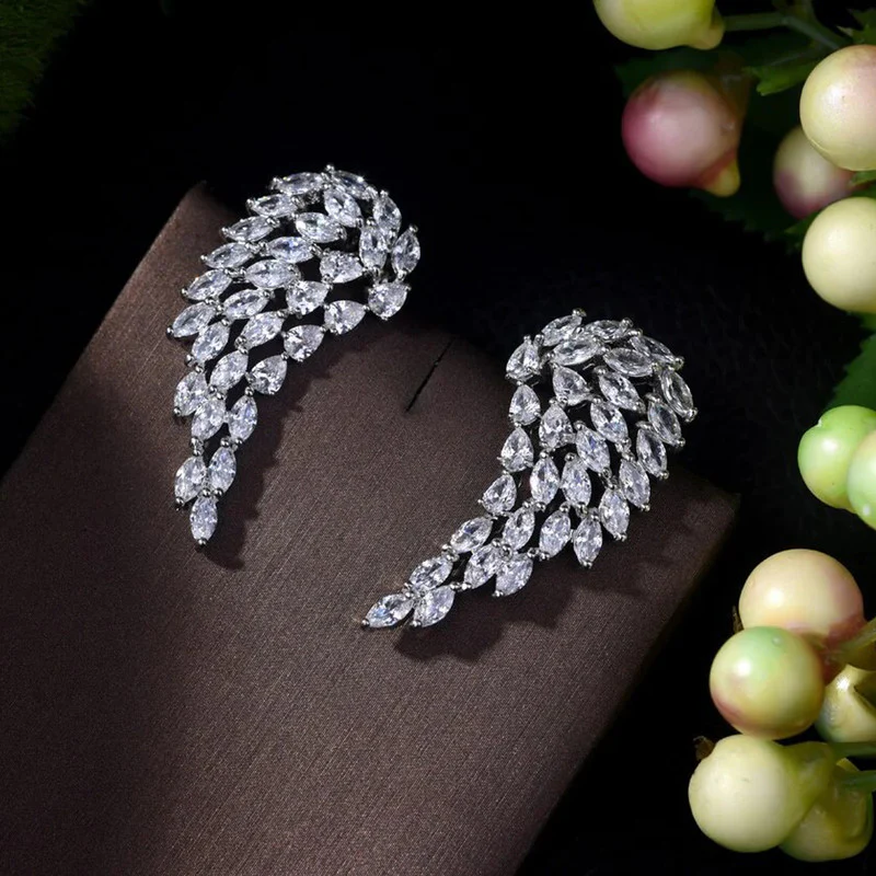 Sparkling Angel Wing Ear Cuff