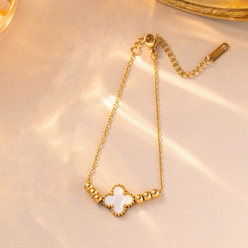 Golden Clover Charm Bracelet – Minimal Elegance with White Inlay