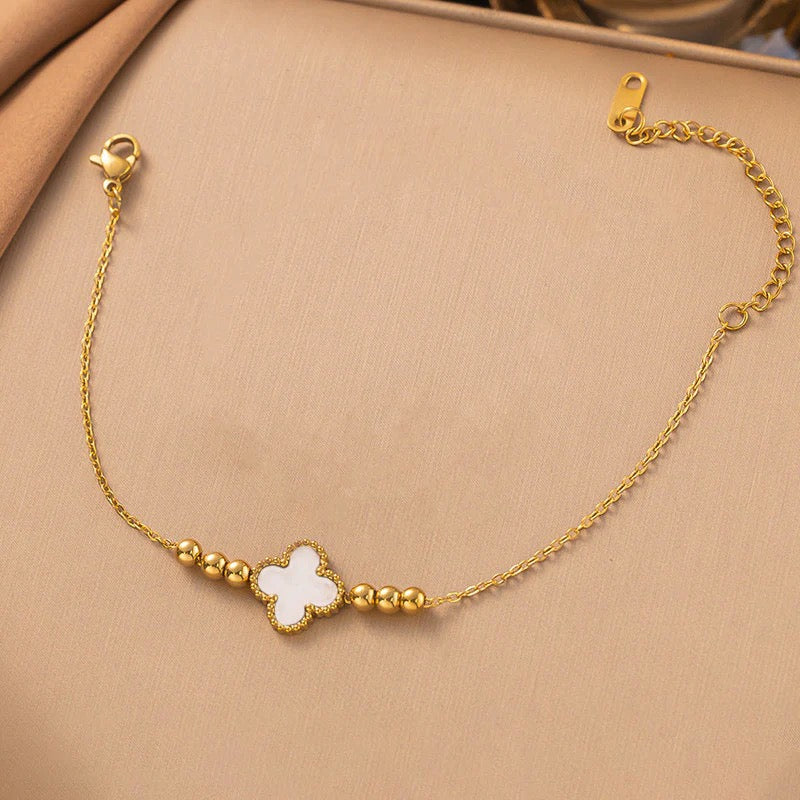 Golden Clover Charm Bracelet – Minimal Elegance with White Inlay