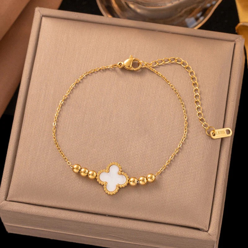Golden Clover Charm Bracelet – Minimal Elegance with White Inlay