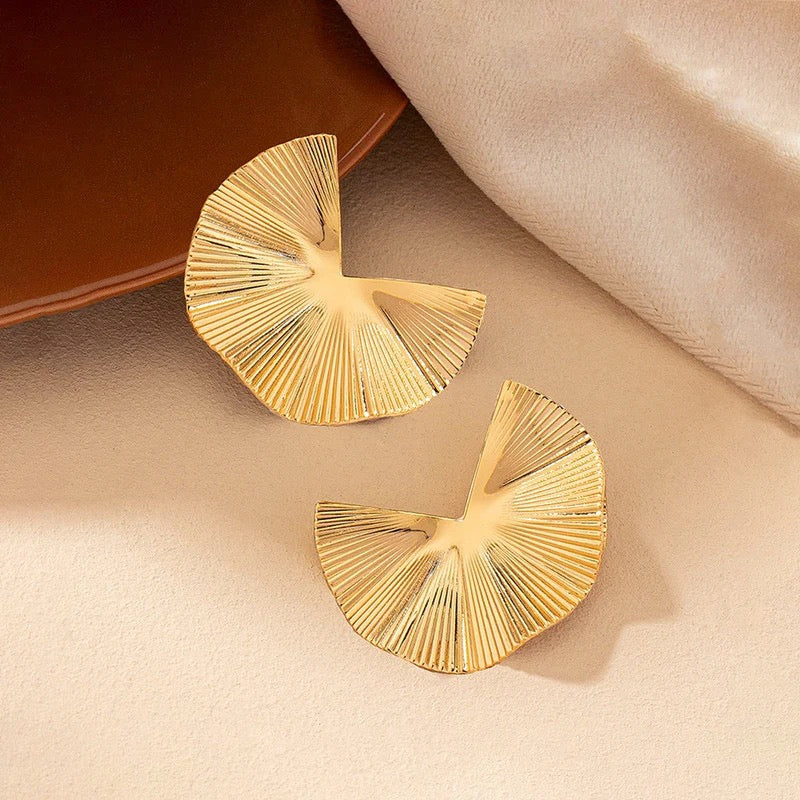 Radiant Fan-Shaped Gold Statement Earring
