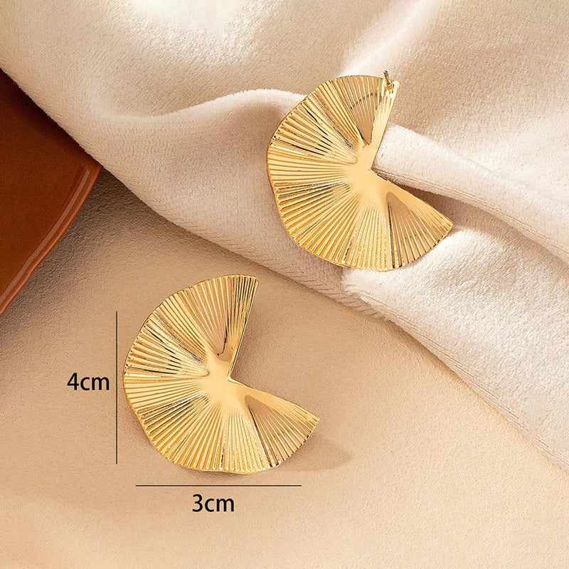 Radiant Fan-Shaped Gold Statement Earring