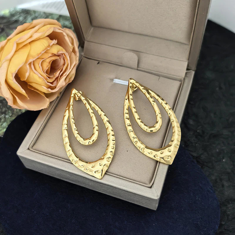Elegant Dual-Layer Gold Teardrop Statement Earring