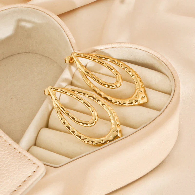 Elegant Dual-Layer Gold Teardrop Statement Earring