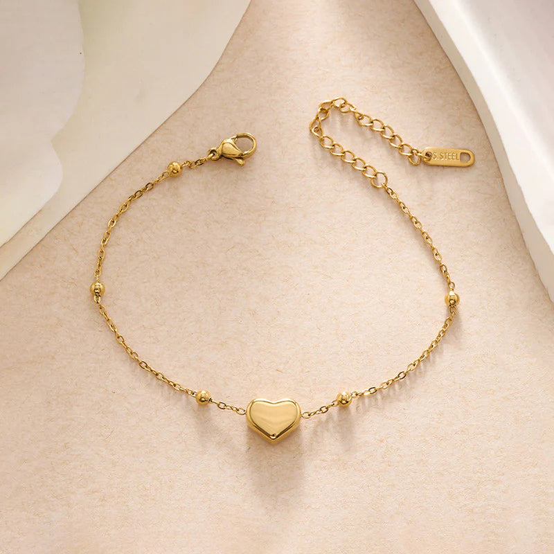 Anti Tarnish Golden Heart Bracelet