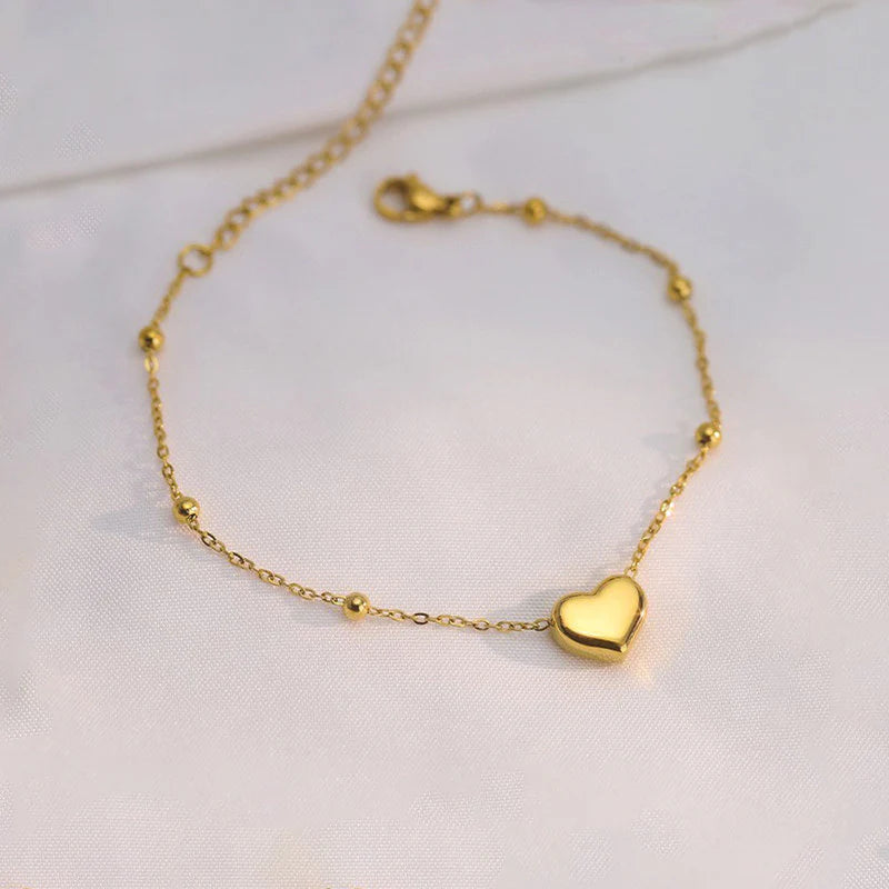 Anti Tarnish Golden Heart Bracelet