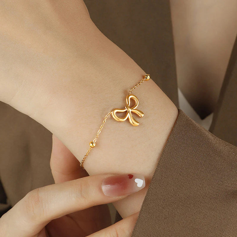 Anti Tarnish Elegant Bow Charm Bracelet