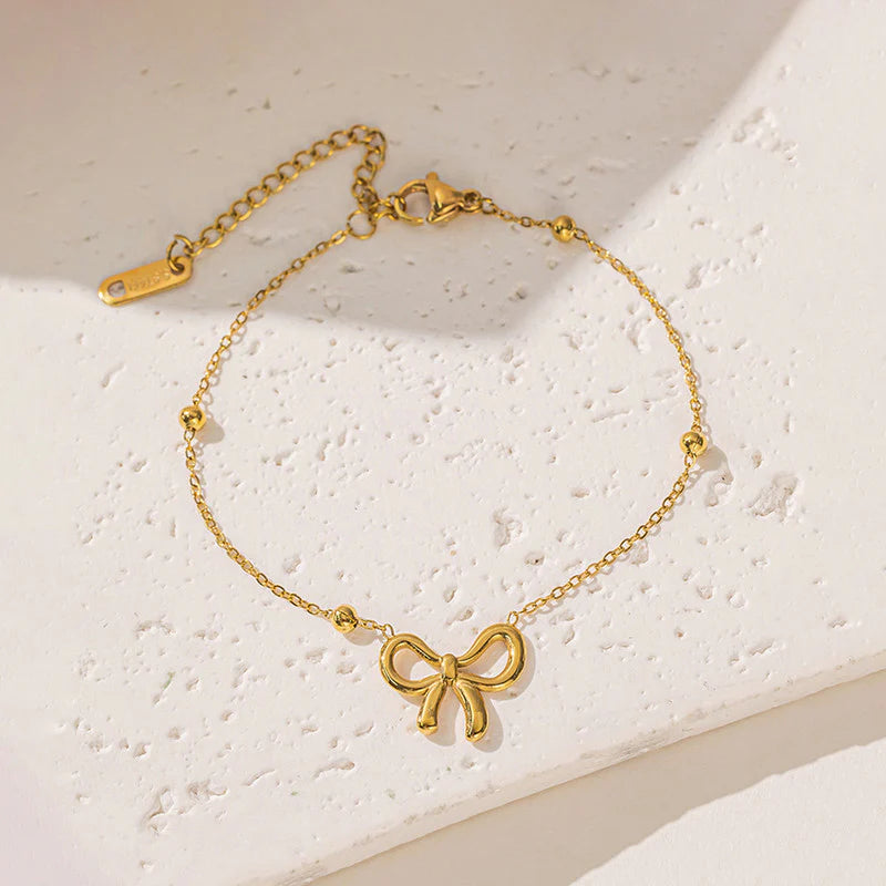 Anti Tarnish Elegant Bow Charm Bracelet