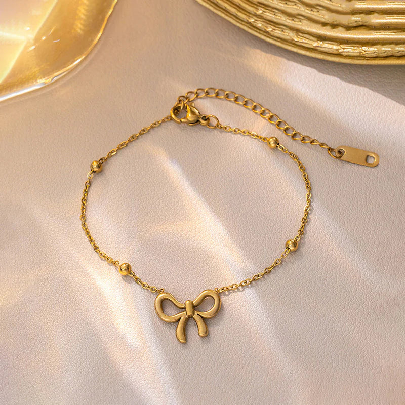 Anti Tarnish Elegant Bow Charm Bracelet