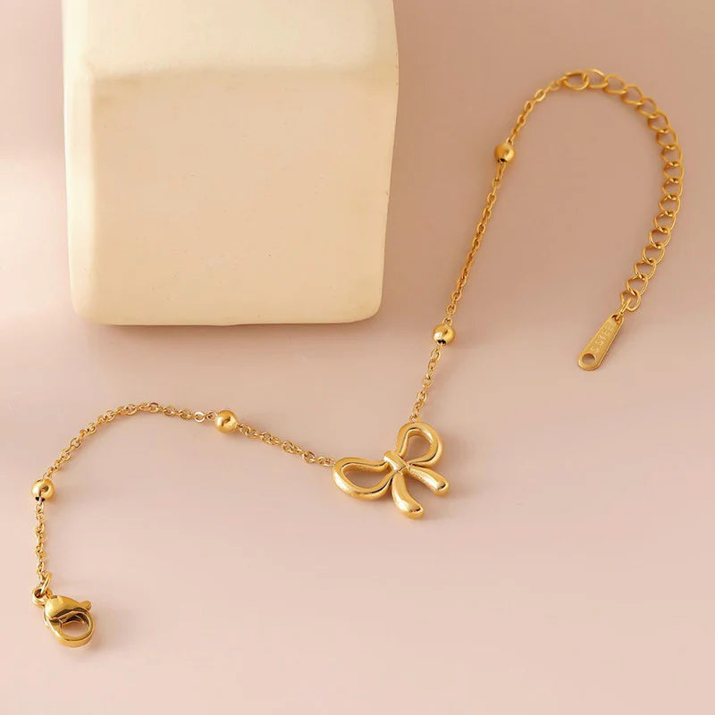 Anti Tarnish Elegant Bow Charm Bracelet