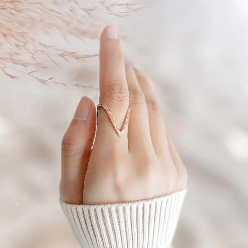 Rose Gold Zigzag Crystal Ring