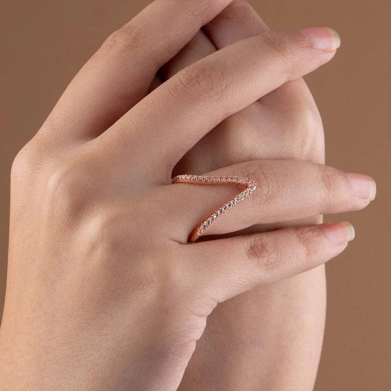 Rose Gold Zigzag Crystal Ring