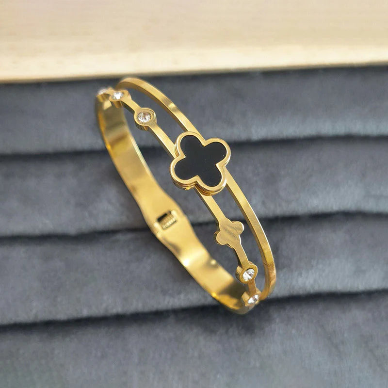 Noir Clover Anti-Tarnish Gold-Plated Stainless Steel Bangle Bracelet