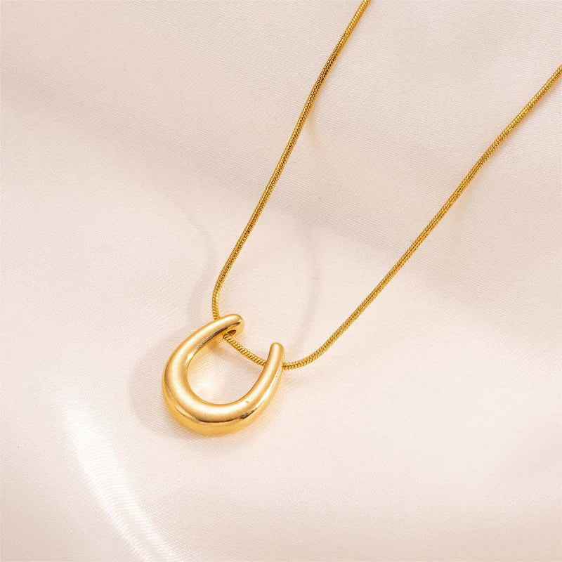 Minimalist Gold-Plated Horseshoe Pendant Necklace