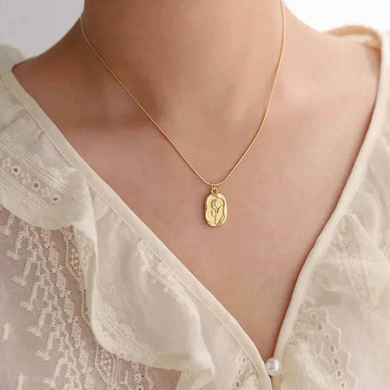 Gold-Tone Floral Leaf Pendant Anti-Tarnish Necklace