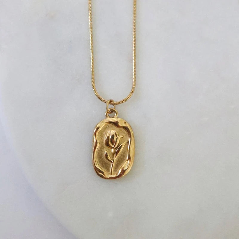 Gold-Tone Floral Leaf Pendant Anti-Tarnish Necklace