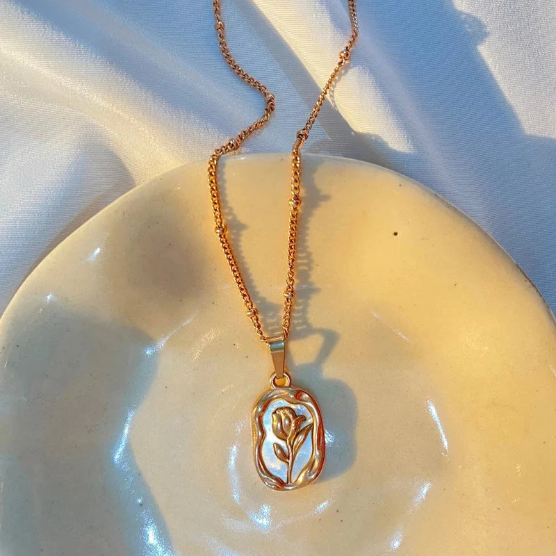 Gold-Tone Oval Leaf Pendant Anti-Tarnish Necklace