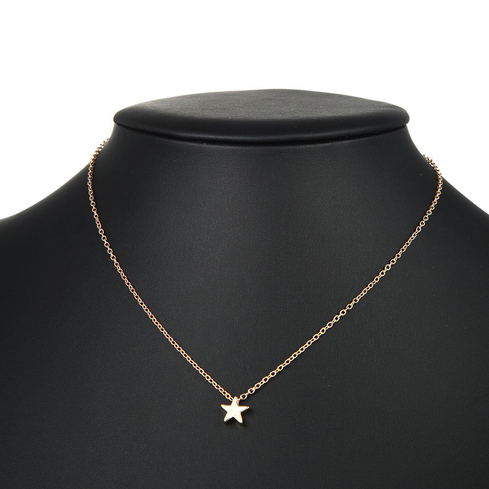 Minimalist Gold Star Pendant Necklace