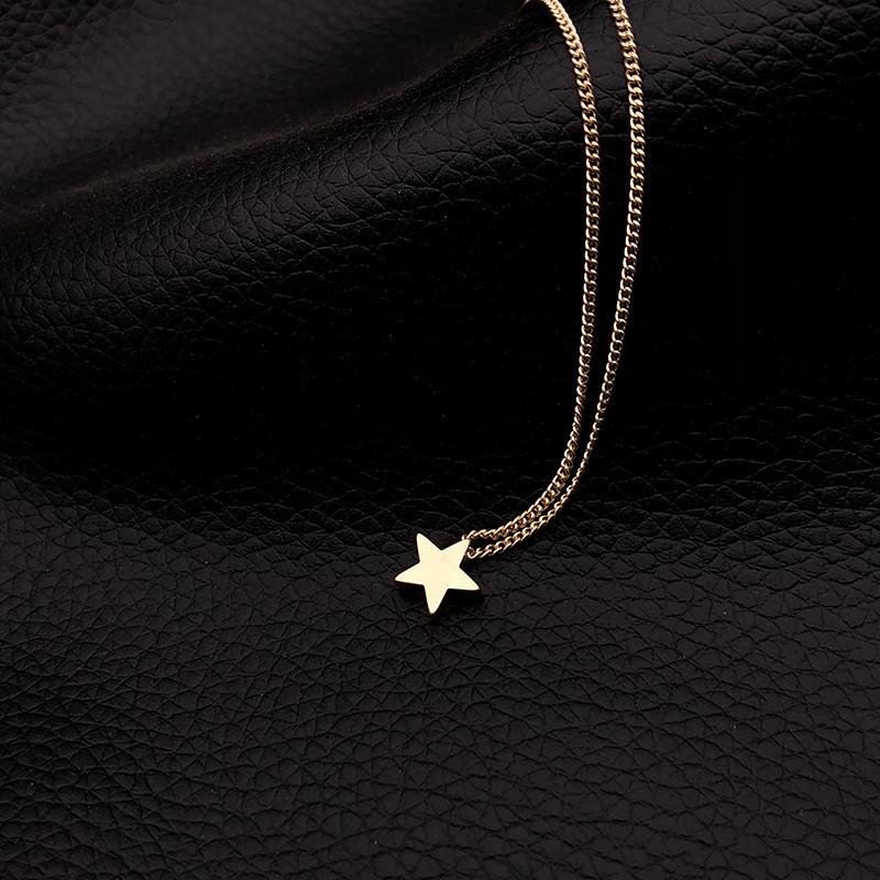 Minimalist Gold Star Pendant Necklace
