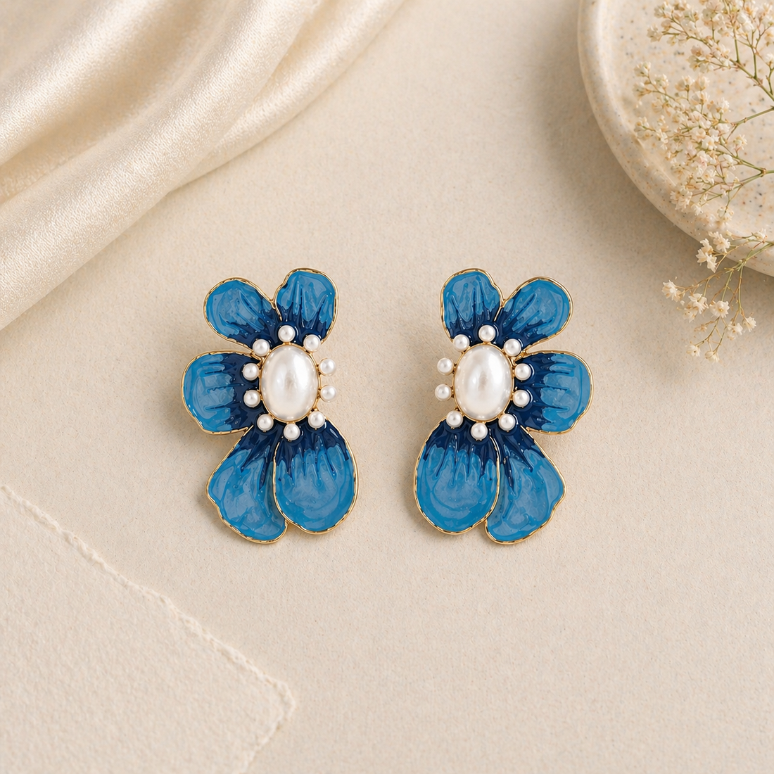 Elegant Blue Floral Pearl Stud Earring