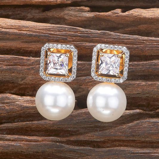 Cz Short Earring With 2 Tone Plating