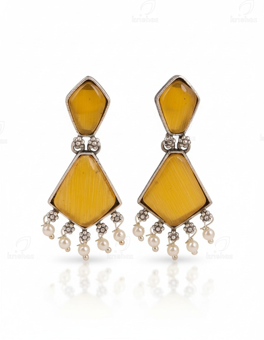 Rupali Dangler Earring
