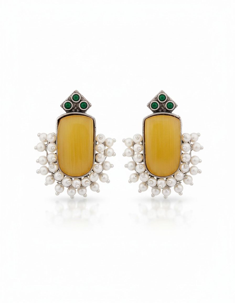 Alekhya Stud Earring