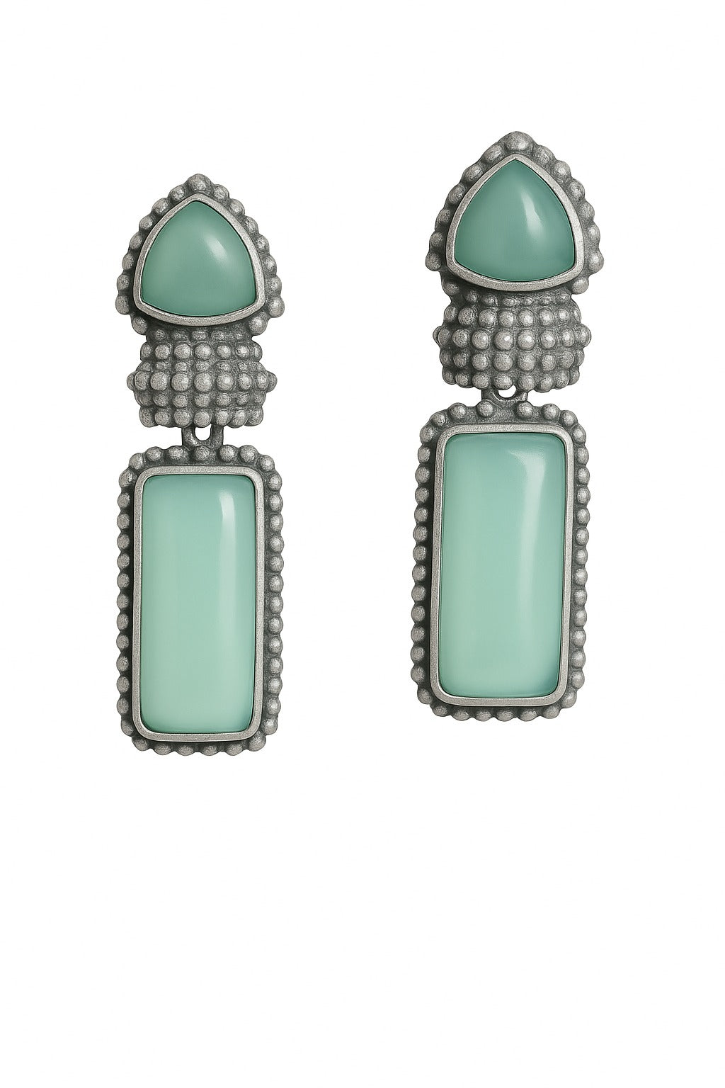 Arya Dangler Earring
