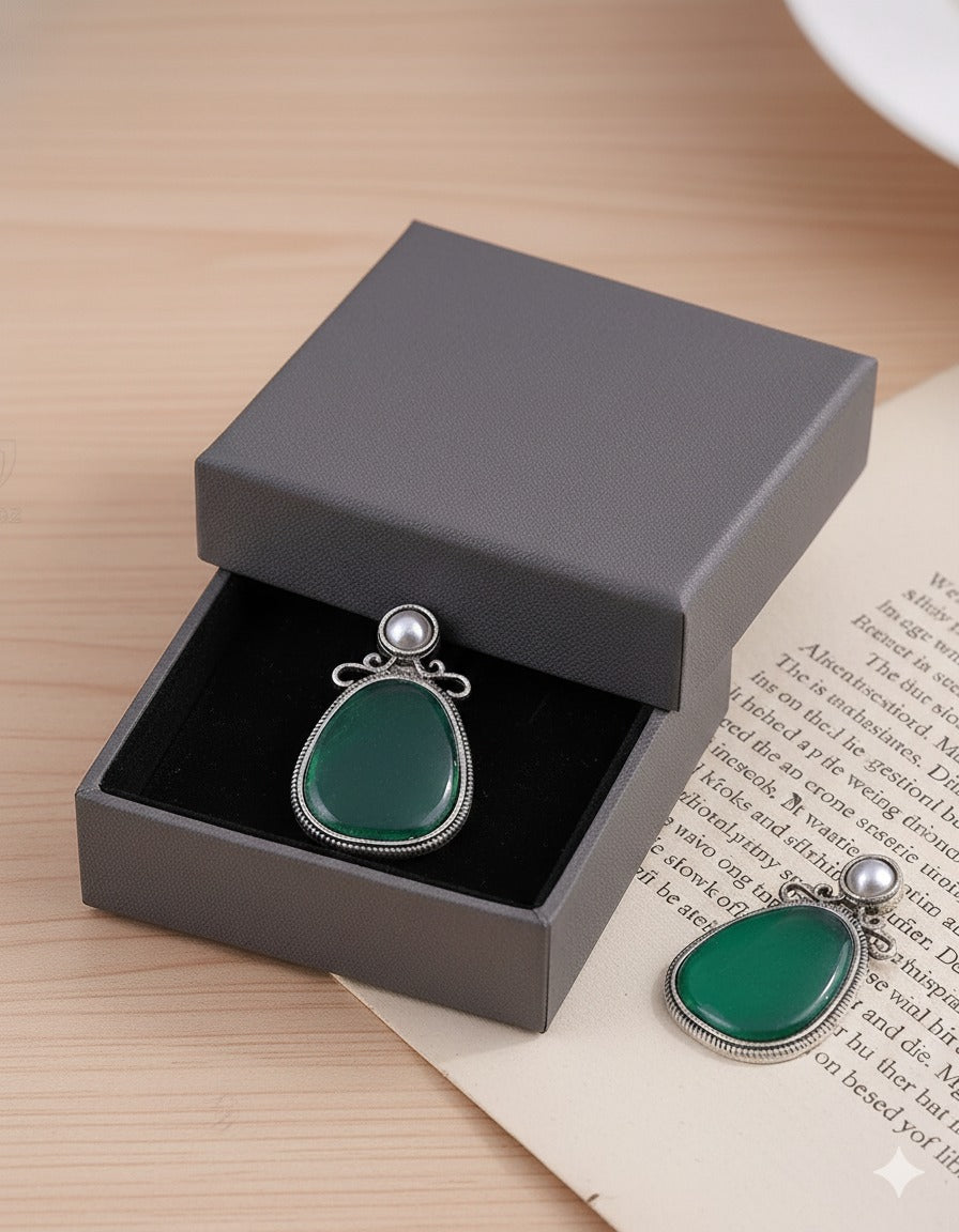 Oxidised Silver Green Stone Drop Earring
