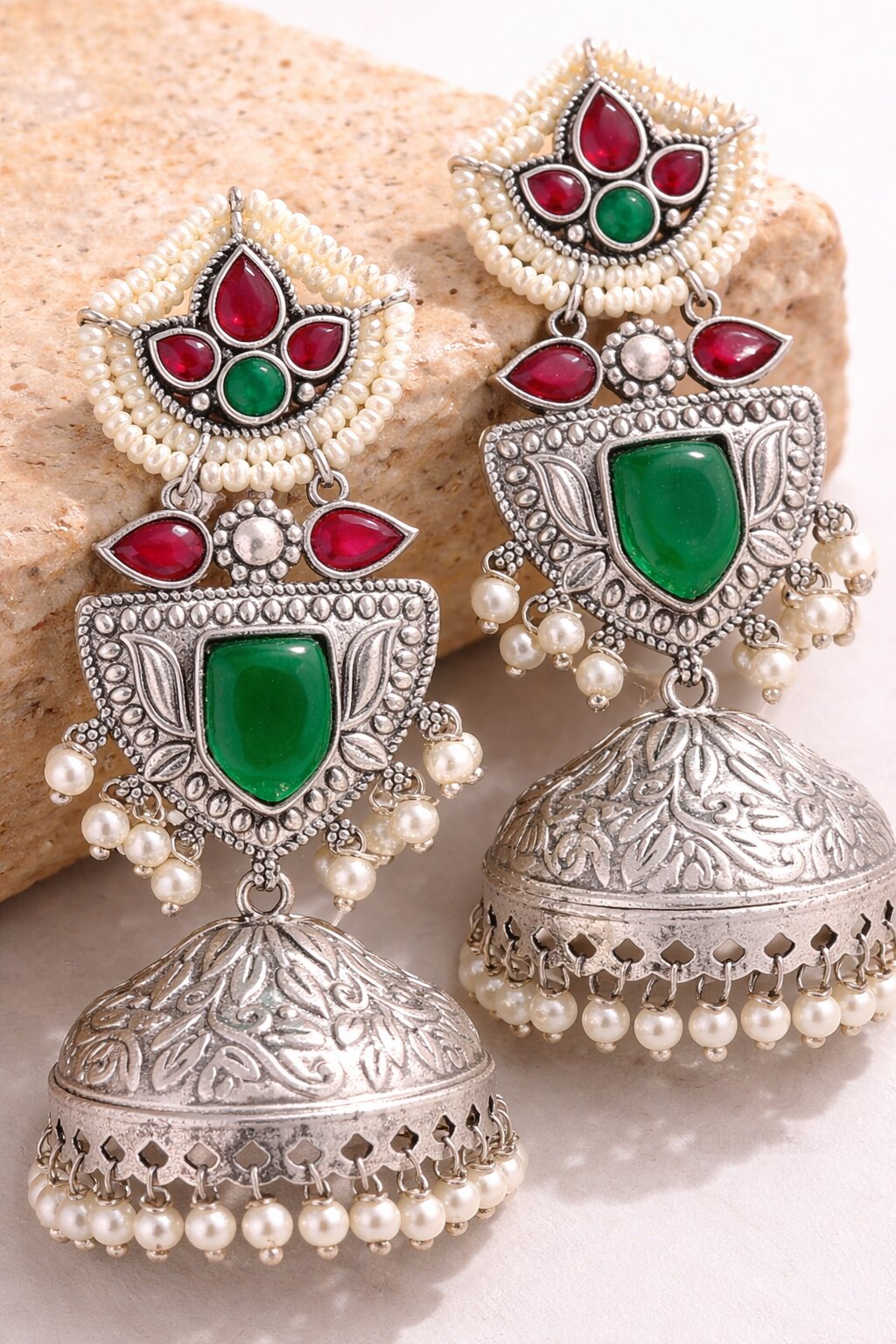 Oxidised Silver Kundan Jhumka Earring