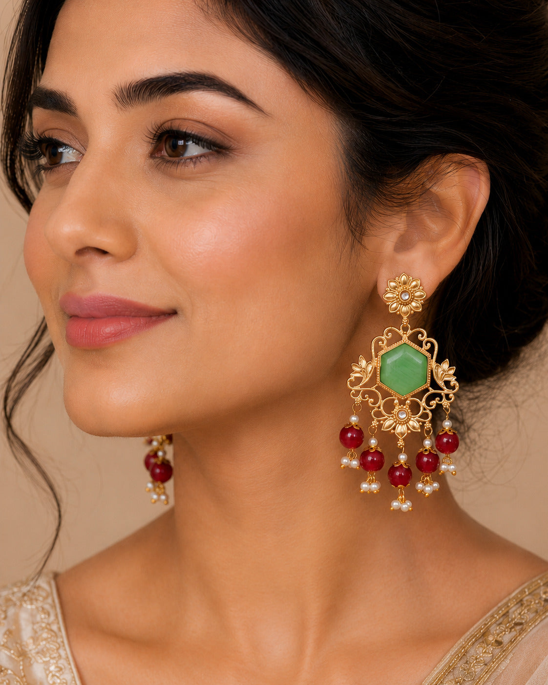 Antique Gold Floral Dangler Earring